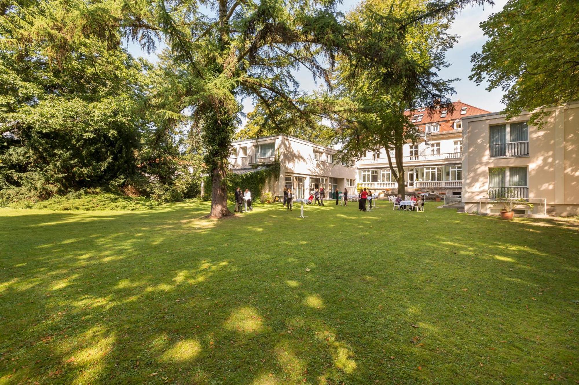 Hotel Europaeische Akademie Berlín Exterior foto